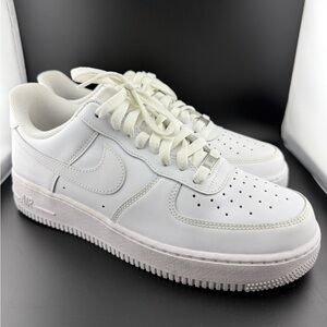 Nike Air Force 1 '07 Men’s size 9.5